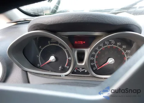 2013 Ford Fiesta Se z USA, uszkodzony, nr VIN 3FADP4BJ1DM205118